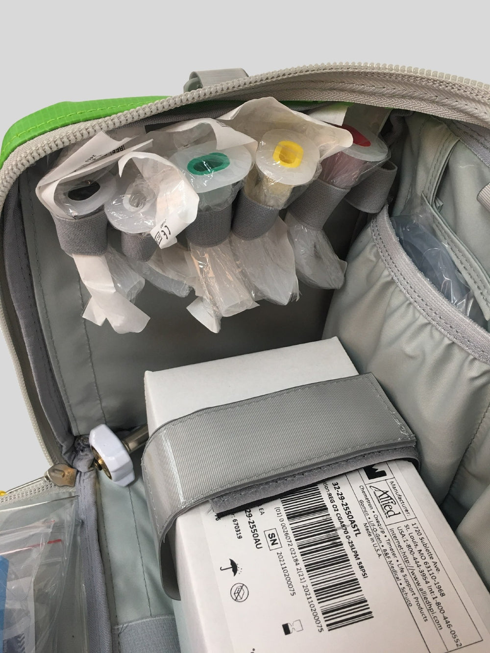 Neann OxyresQ + Soft Pack Oxy  Bag Only - Green